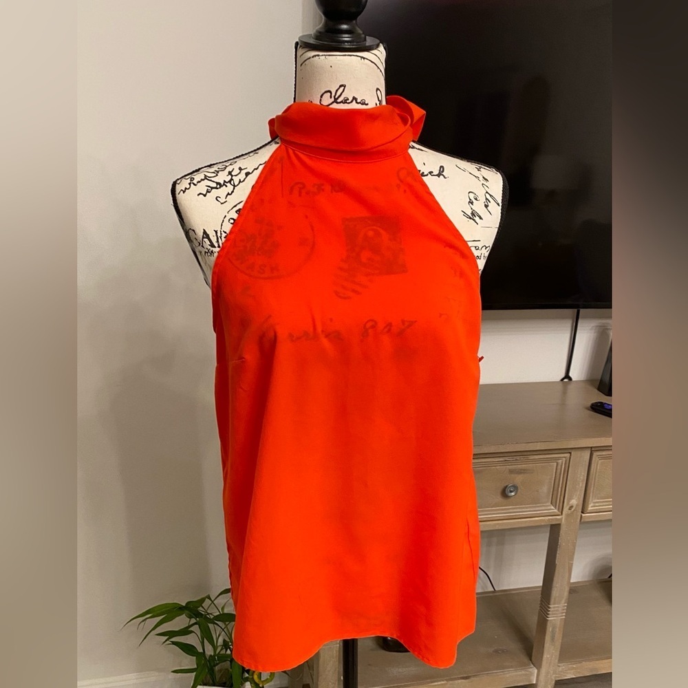 Halter neck top